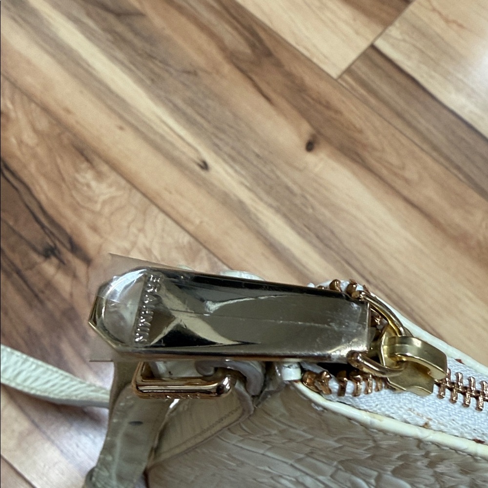 Brahmin Katie Crocodile-Embossed leather Shoulder Bag - Picture 4 of 10